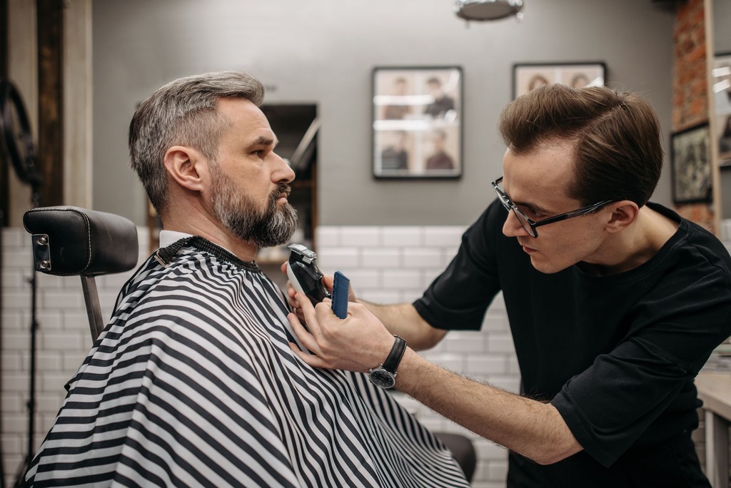 Beard Reshape in Ybor City